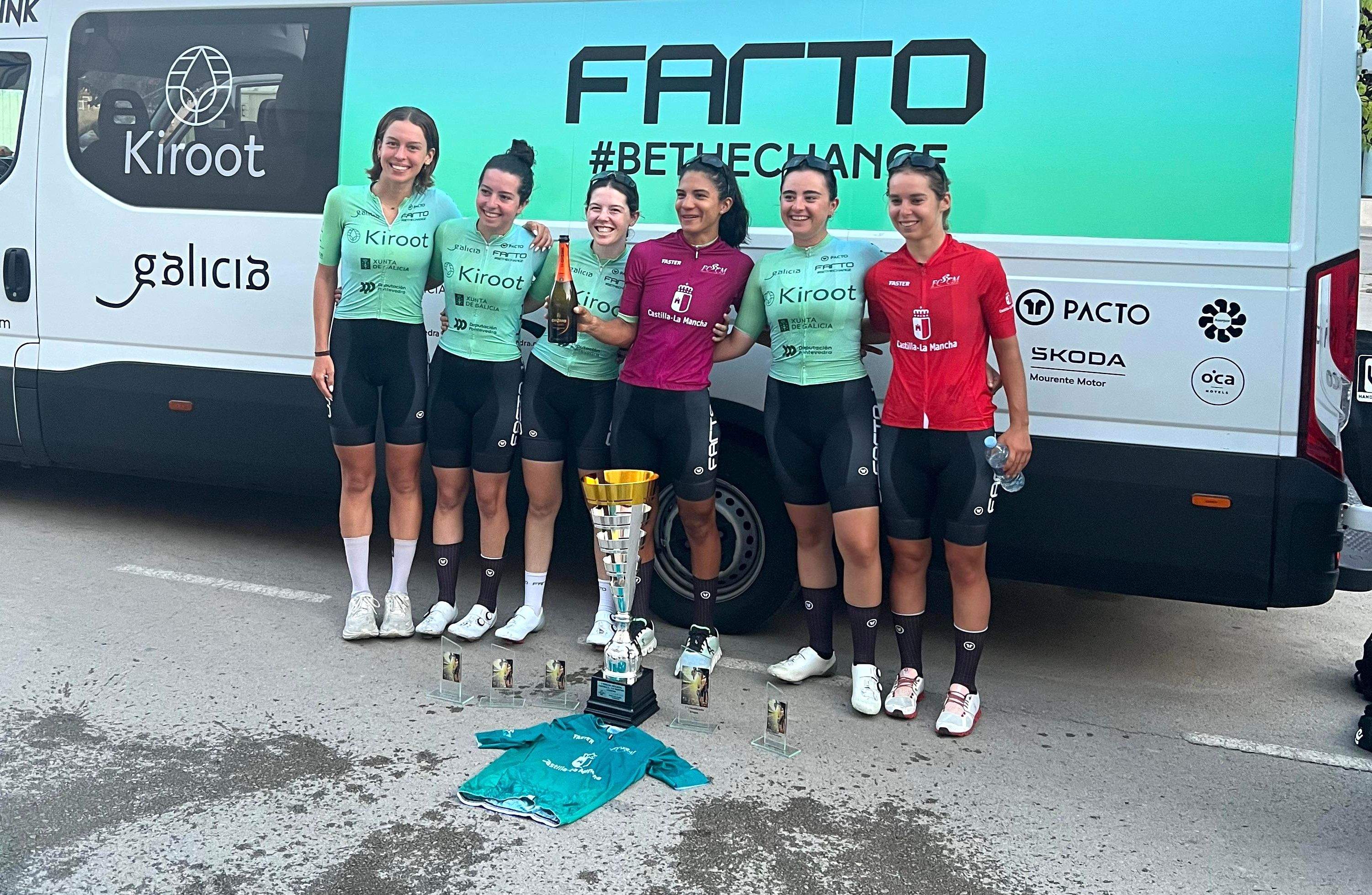 Ciclistas del Farto en la Vuelta Castilla-La Mancha