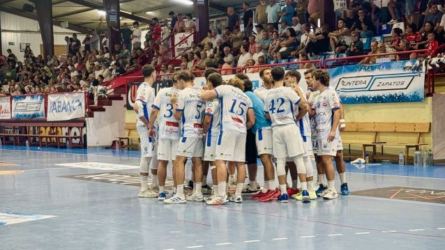 Partido amistoso entre Atlético Novás y Cisne Partido amistoso entre Atlético Novás y Cisne