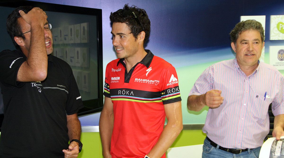 Gómez Noya junto a Miguel Anxo Fernández Lores en la presentación del Nacional de Triatlón Sprint