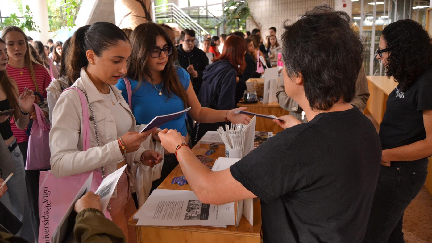Xornada de benvida aos novos universitarios do Campus de Pontevedra