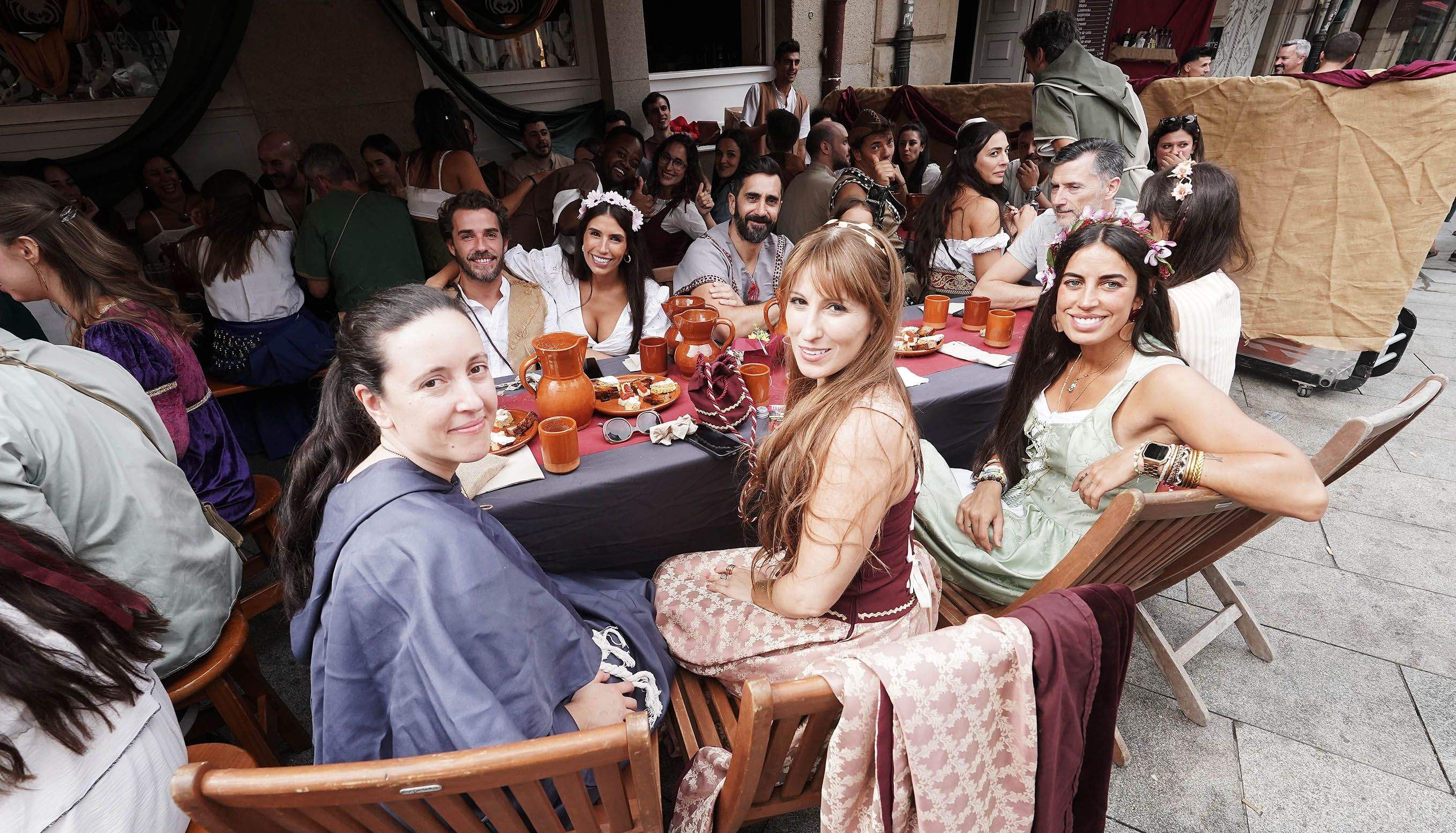 Comidas en el centro histórico durante la Feira Franca 2025 Comidas en el centro histórico durante la Feira Franca 2025