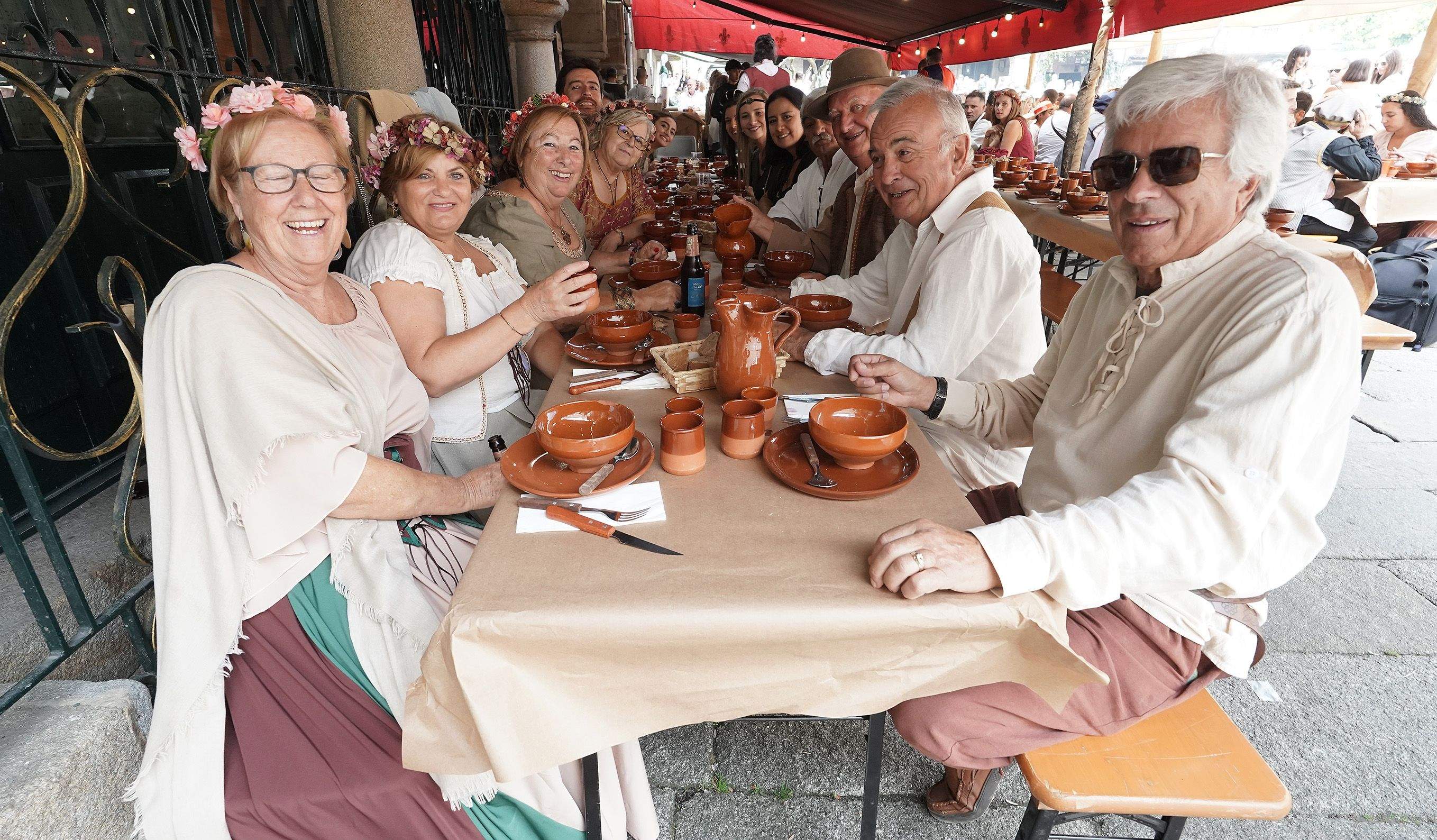 Comidas en el centro histórico durante la Feira Franca 2025 Comidas en el centro histórico durante la Feira Franca 2025