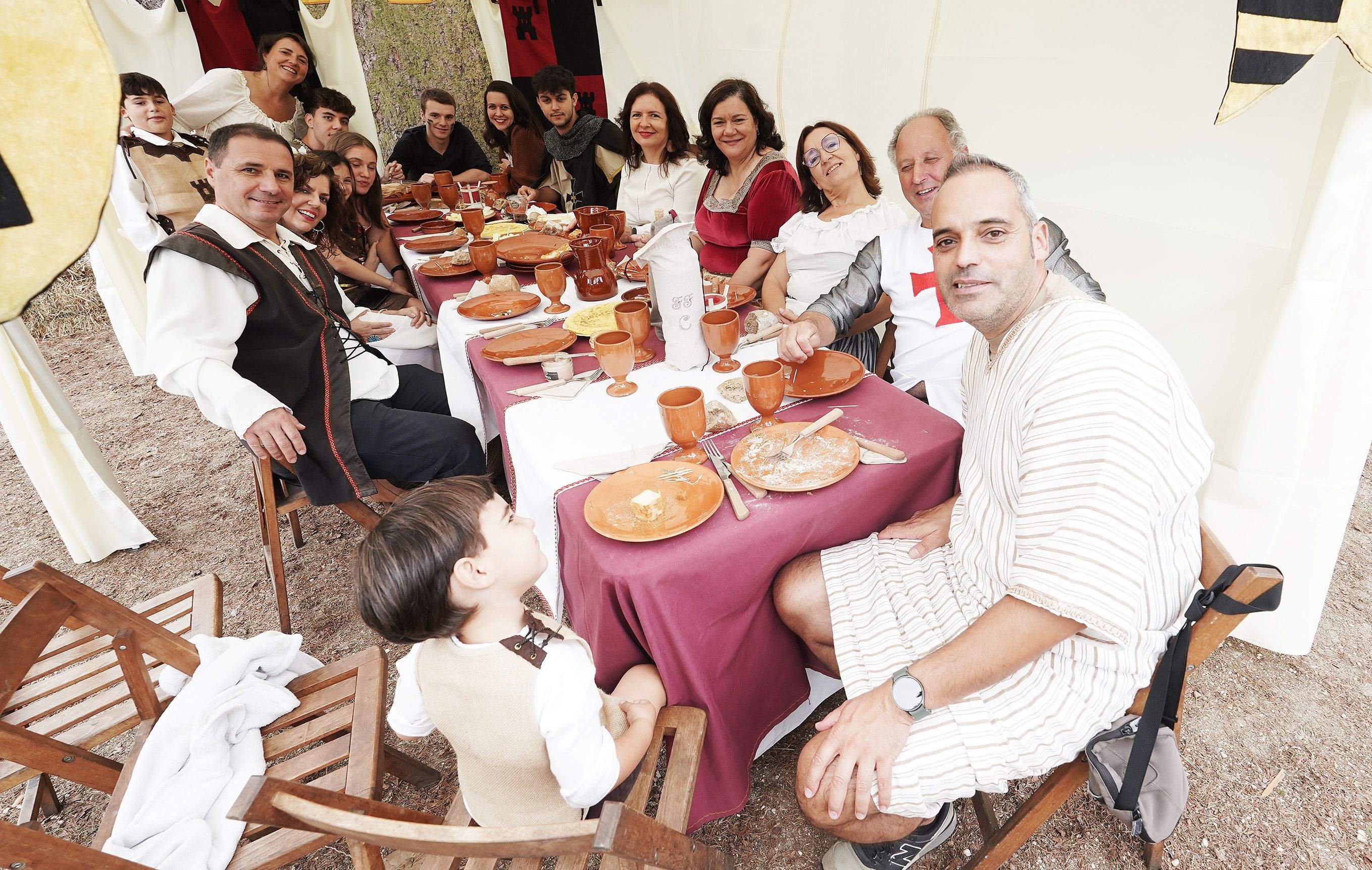 Comidas en el centro histórico durante la Feira Franca 2025 Comidas en el centro histórico durante la Feira Franca 2025