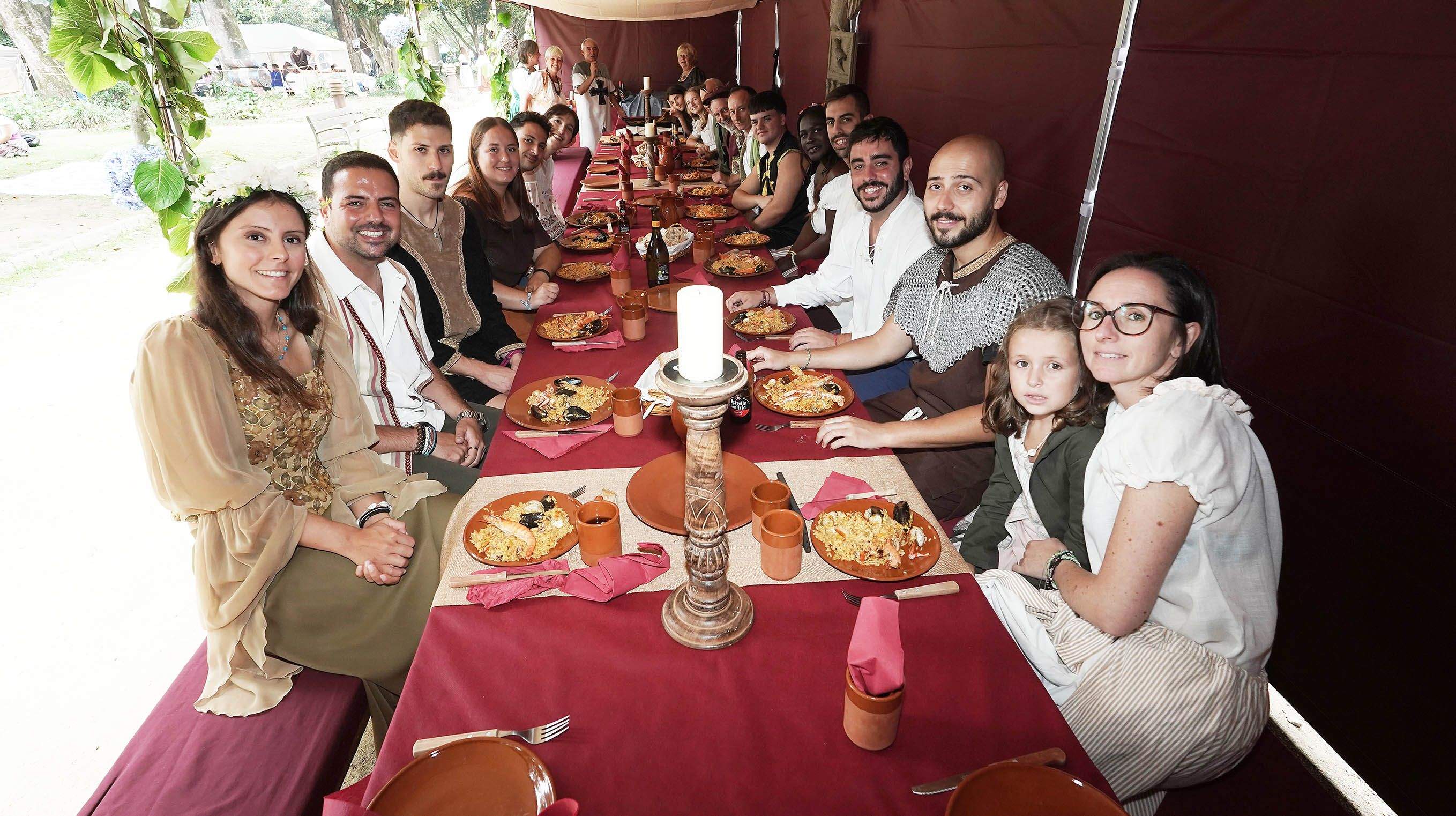 Comidas en el centro histórico durante la Feira Franca 2025 Comidas en el centro histórico durante la Feira Franca 2025