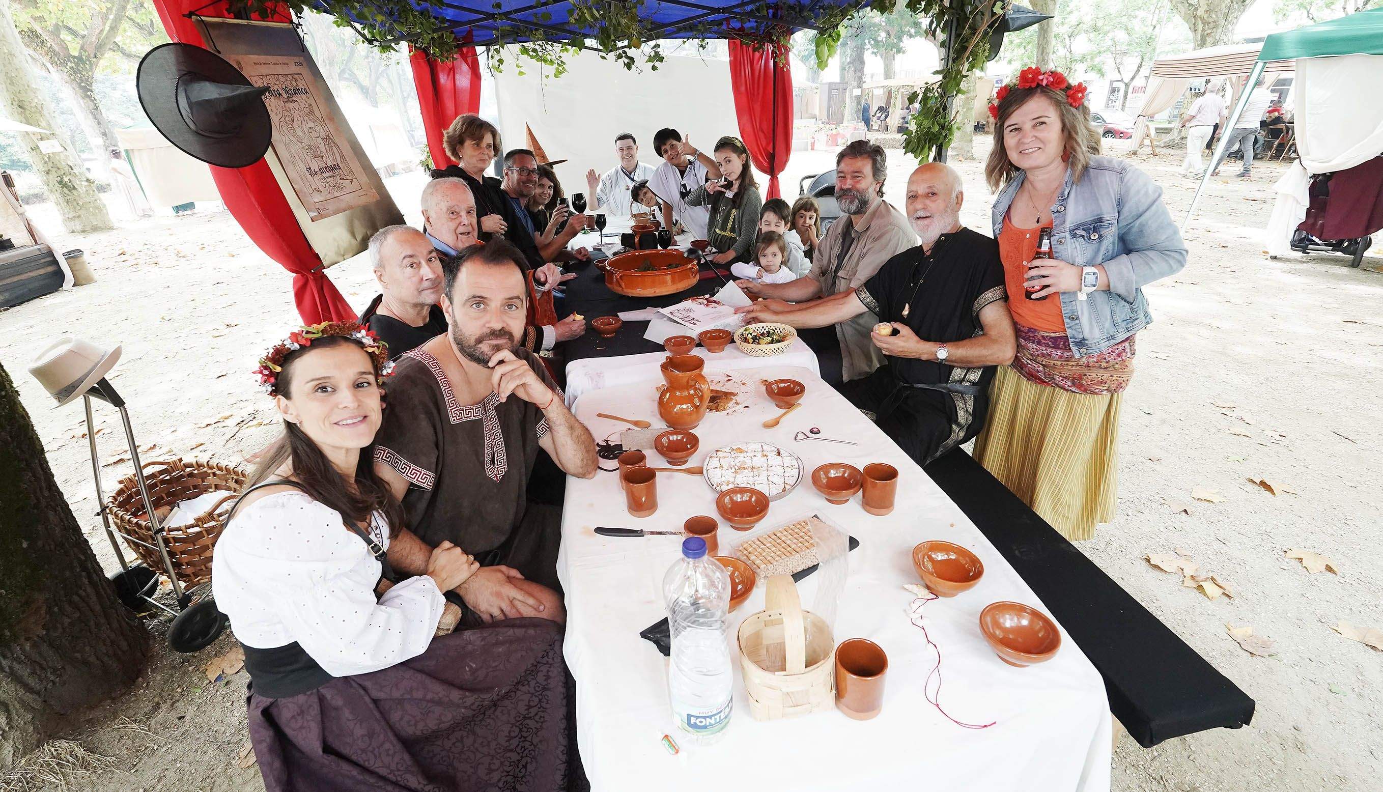 Comidas en el centro histórico durante la Feira Franca 2025 Comidas en el centro histórico durante la Feira Franca 2025