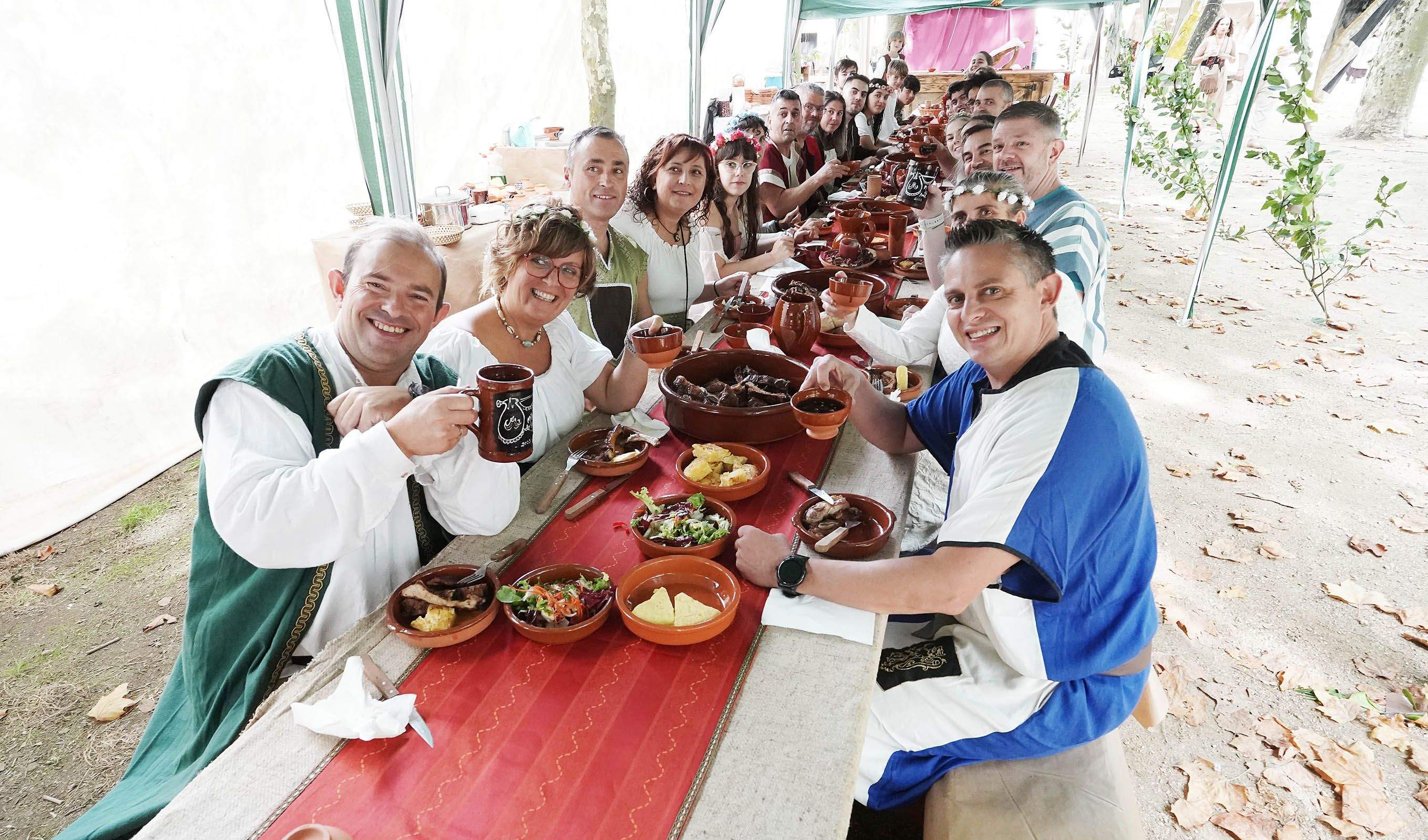 Comidas en el centro histórico durante la Feira Franca 2025 Comidas en el centro histórico durante la Feira Franca 2025