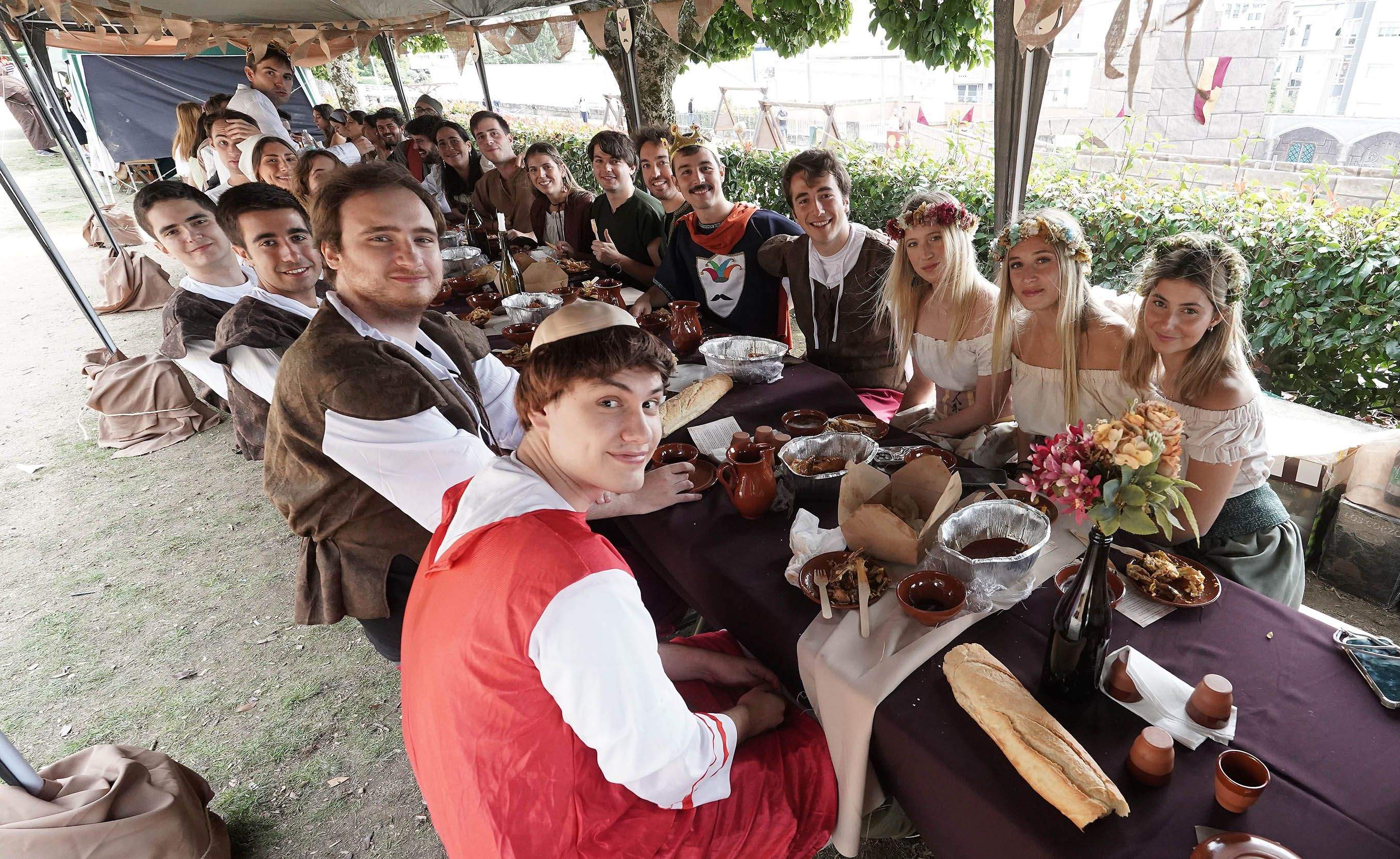 Comidas en el centro histórico durante la Feira Franca 2025 Comidas en el centro histórico durante la Feira Franca 2025