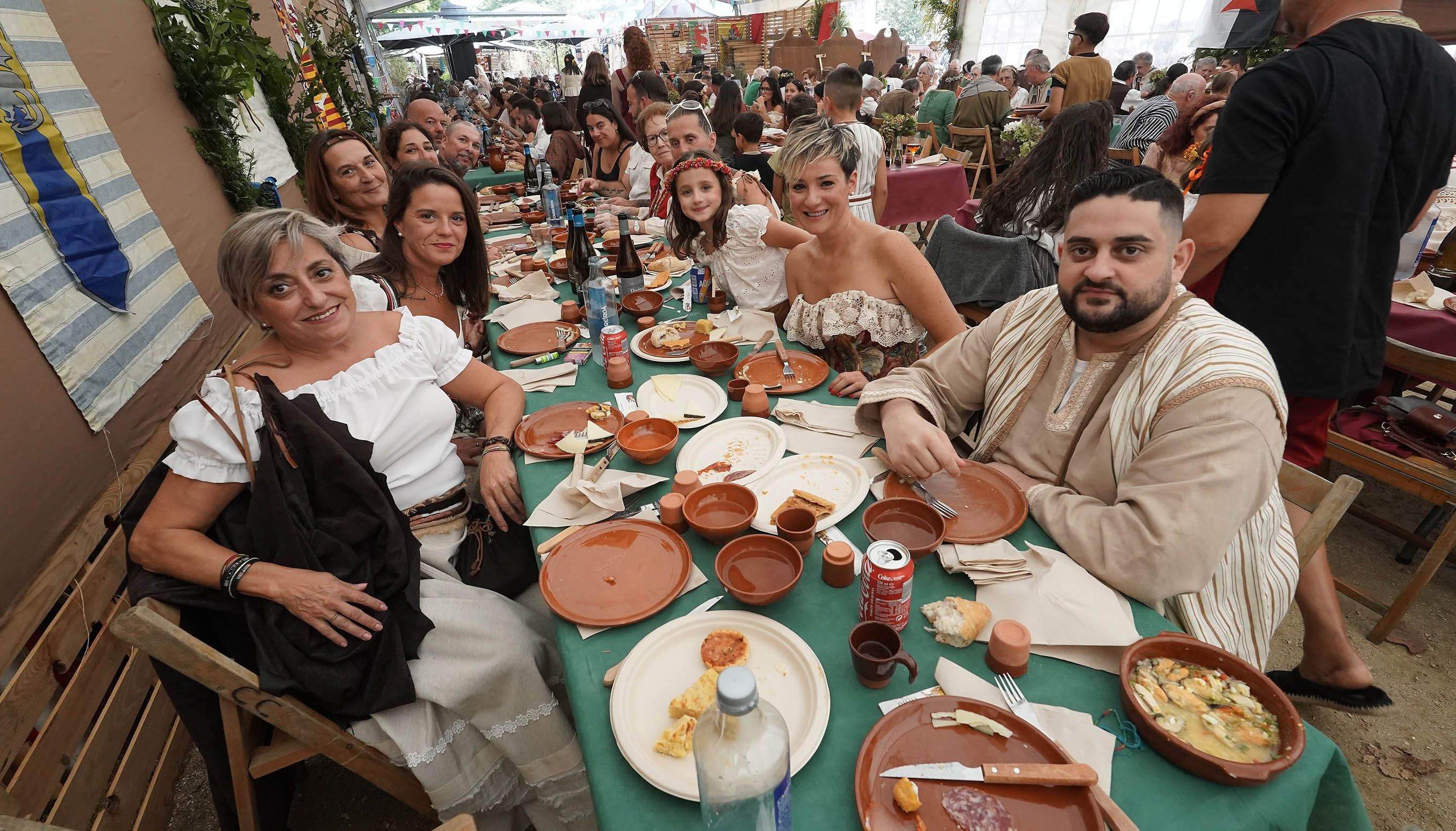 Comidas en el centro histórico durante la Feira Franca 2025 Comidas en el centro histórico durante la Feira Franca 2025