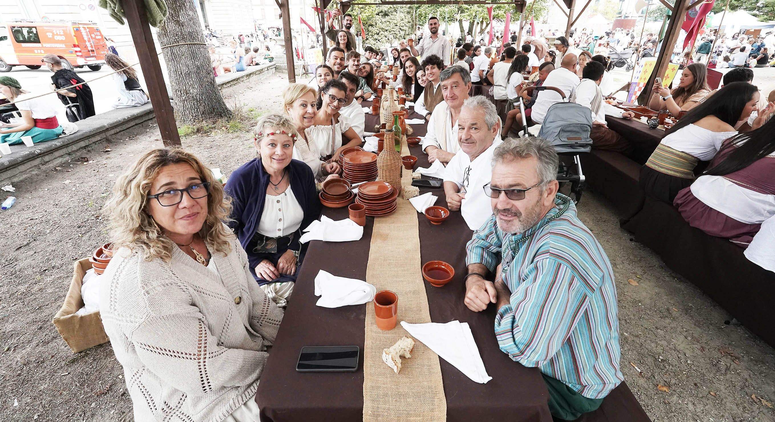 Comidas en el centro histórico durante la Feira Franca 2025 Comidas en el centro histórico durante la Feira Franca 2025