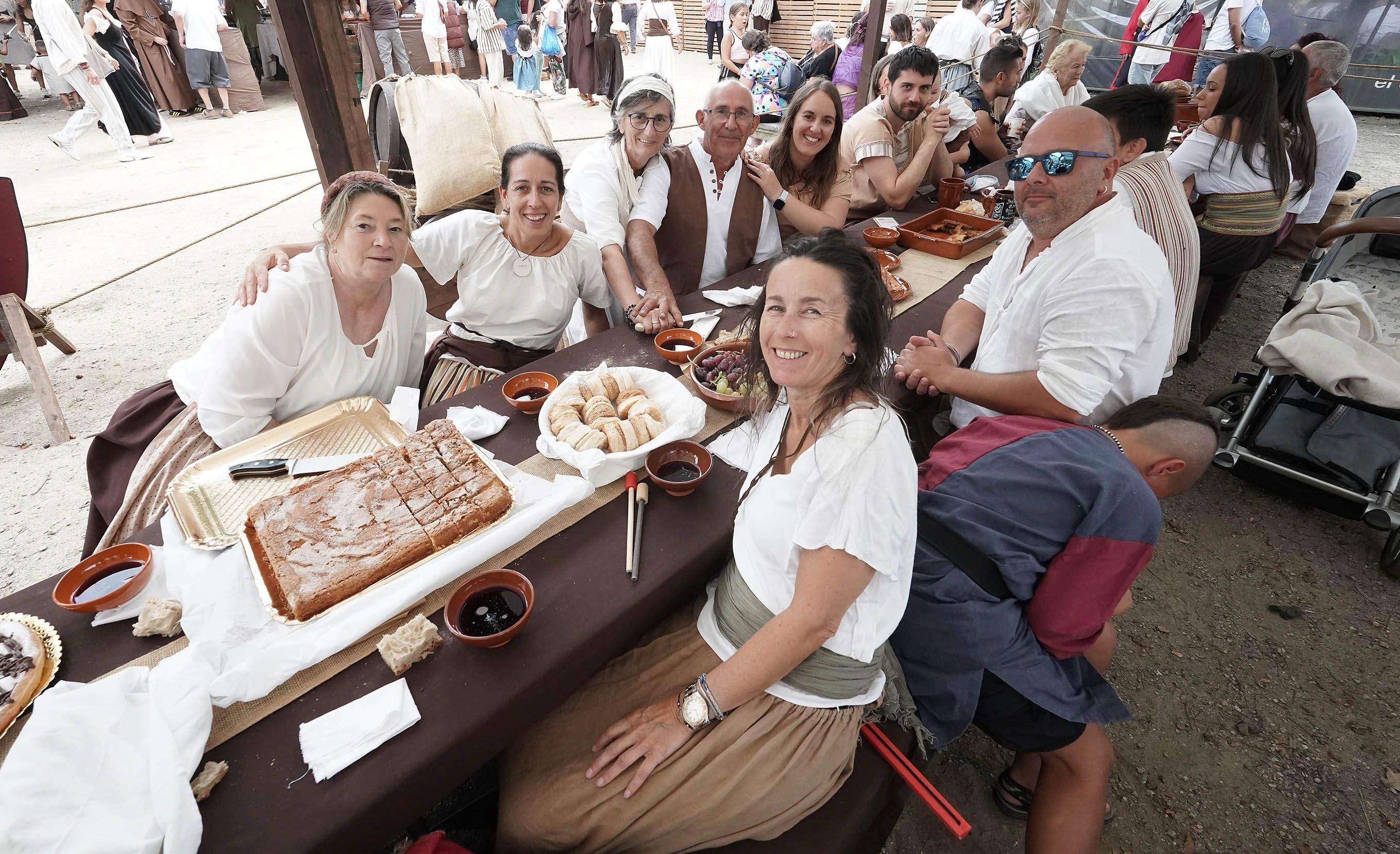 Comidas en el centro histórico durante la Feira Franca 2025 Comidas en el centro histórico durante la Feira Franca 2025
