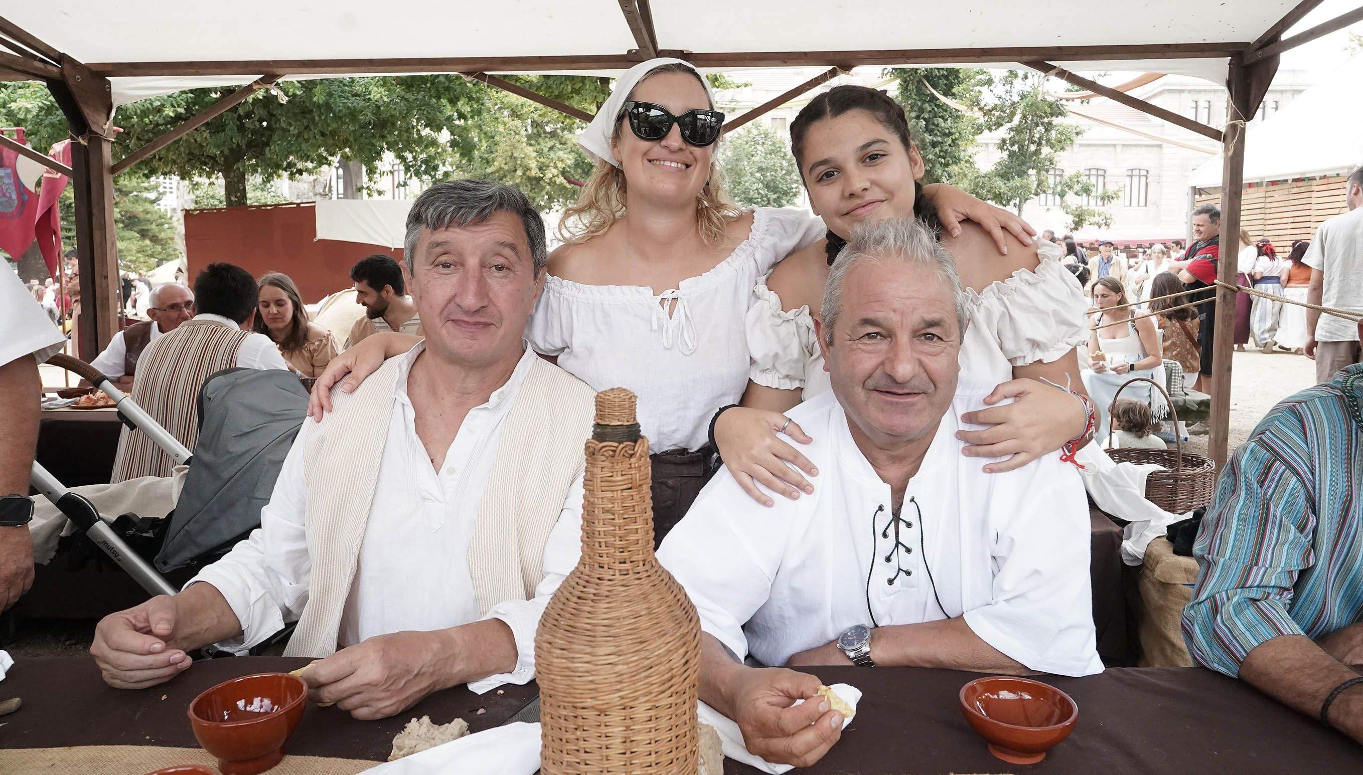 Comidas en el centro histórico durante la Feira Franca 2025 Comidas en el centro histórico durante la Feira Franca 2025