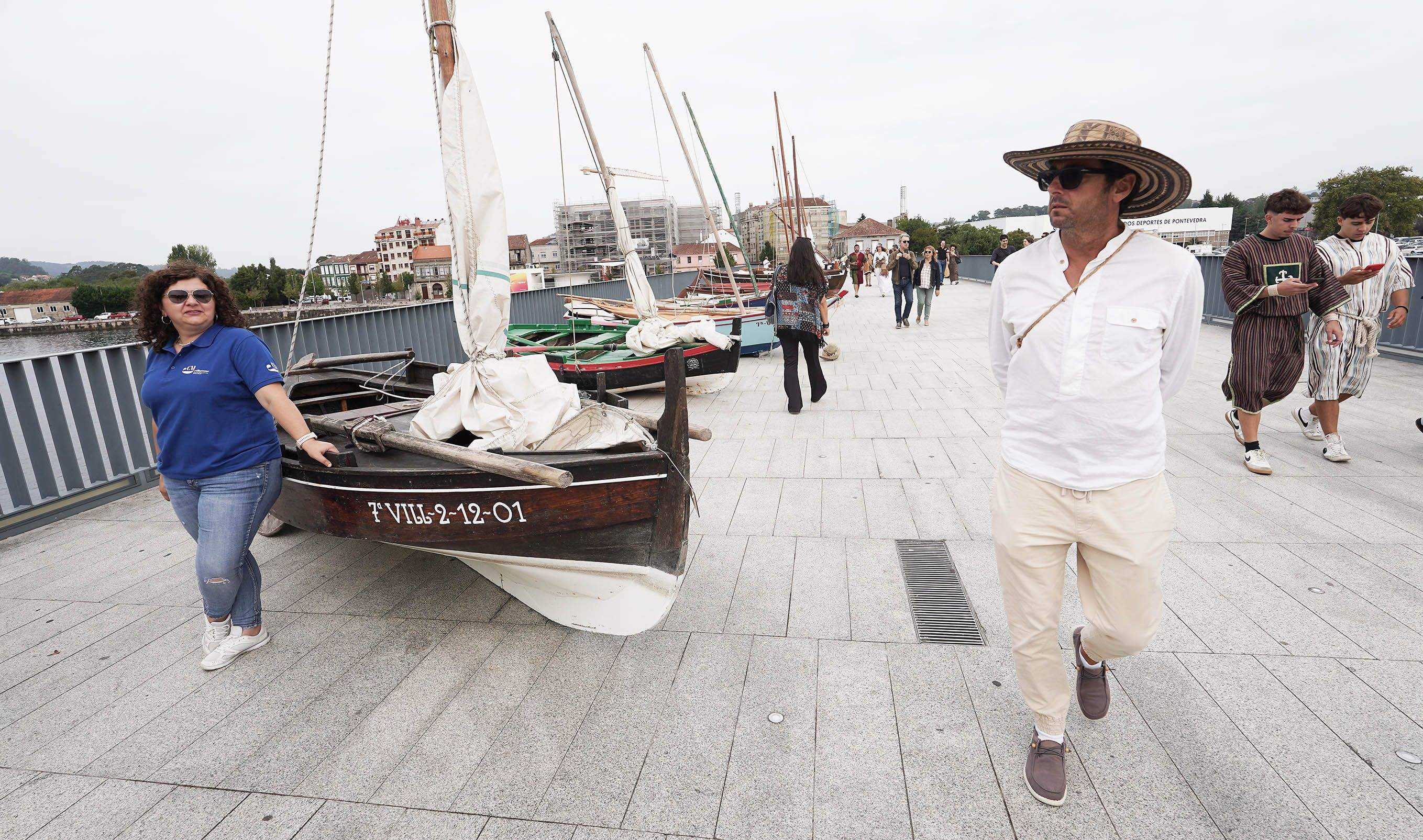 Ambiente por las calles de Pontevedra para festejar la Feira Franca Ambiente por las calles de Pontevedra para festejar la Feira Franca