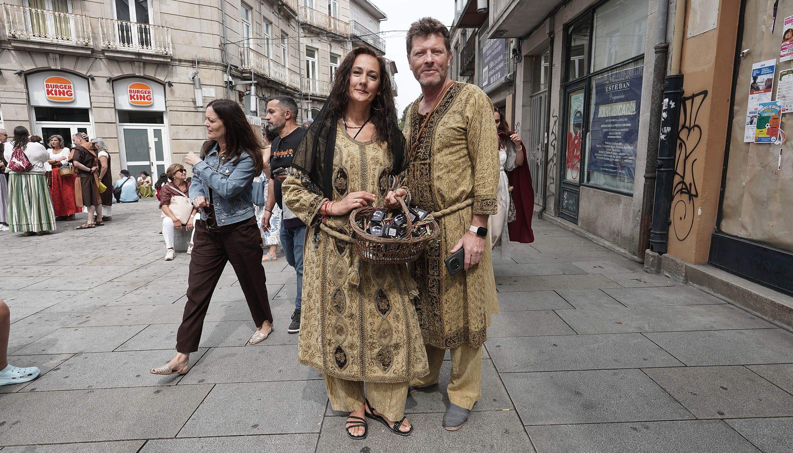 Ambiente por las calles de Pontevedra para festejar la Feira Franca Ambiente por las calles de Pontevedra para festejar la Feira Franca