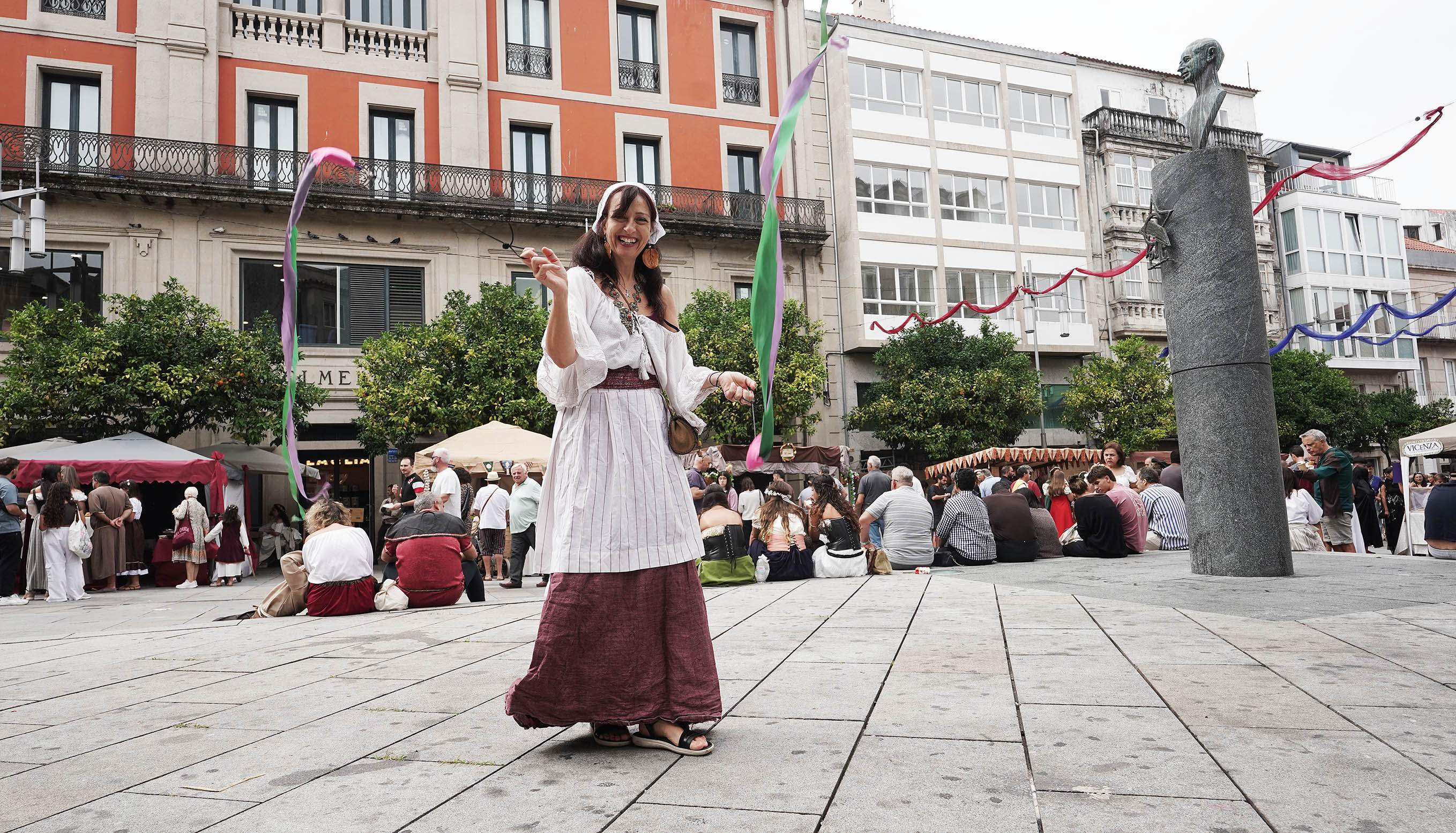 Ambiente por las calles de Pontevedra para festejar la Feira Franca Ambiente por las calles de Pontevedra para festejar la Feira Franca
