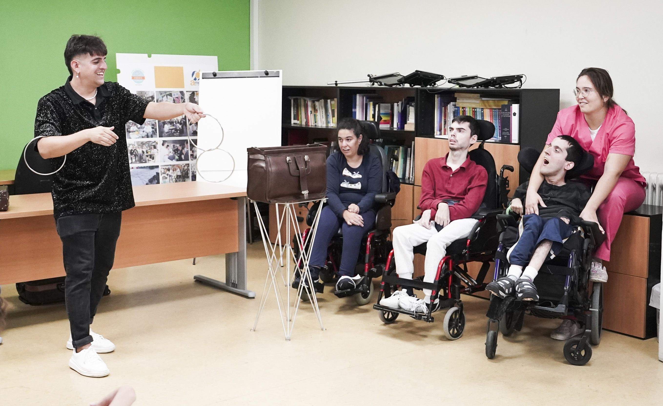 Un toque de maxia en Amencer-Aspace grazas ao ciclo Abraioscopio
