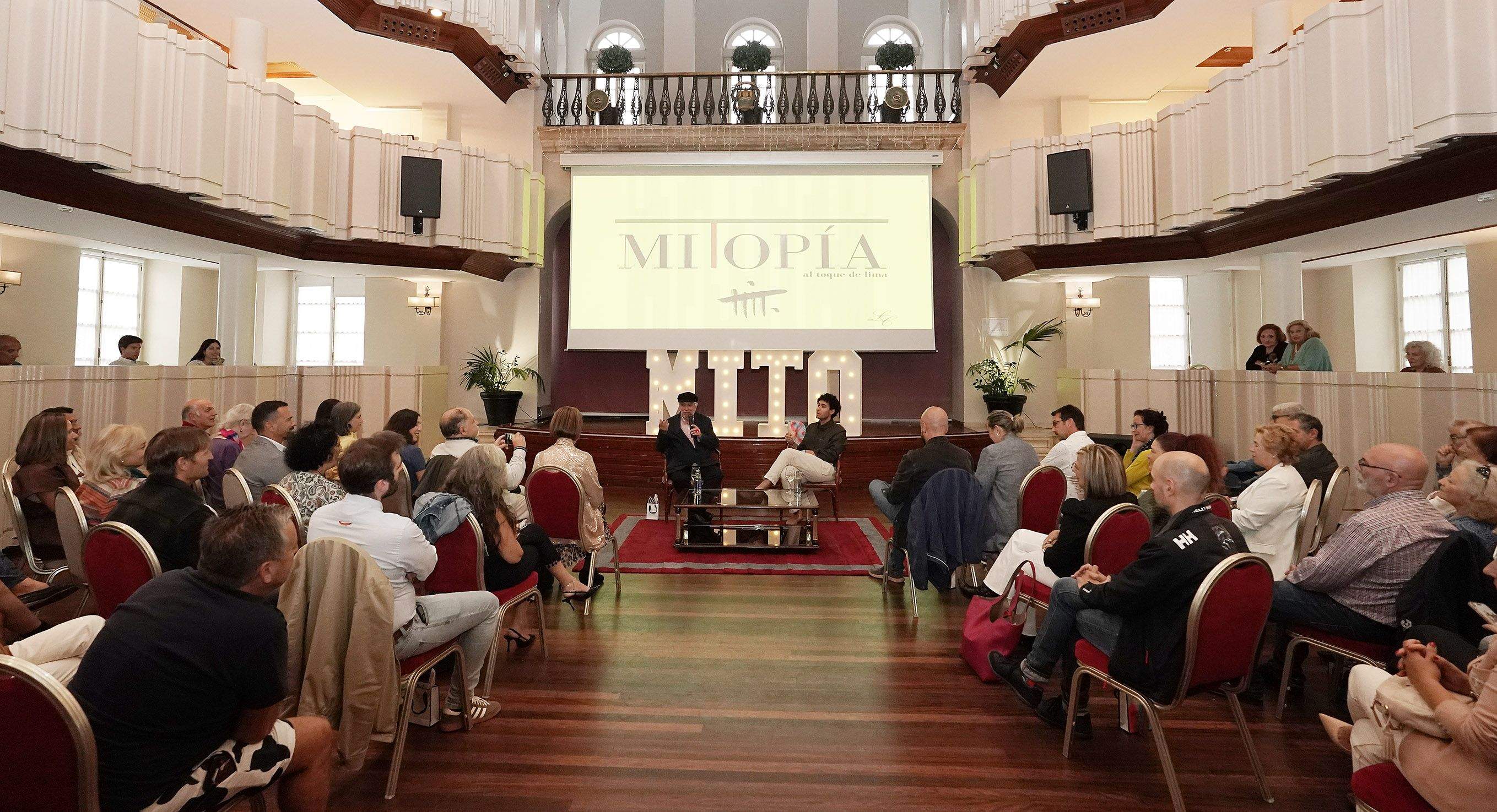 Mito Meijón inaugura 'Mi(t)opía al toque de lima'
