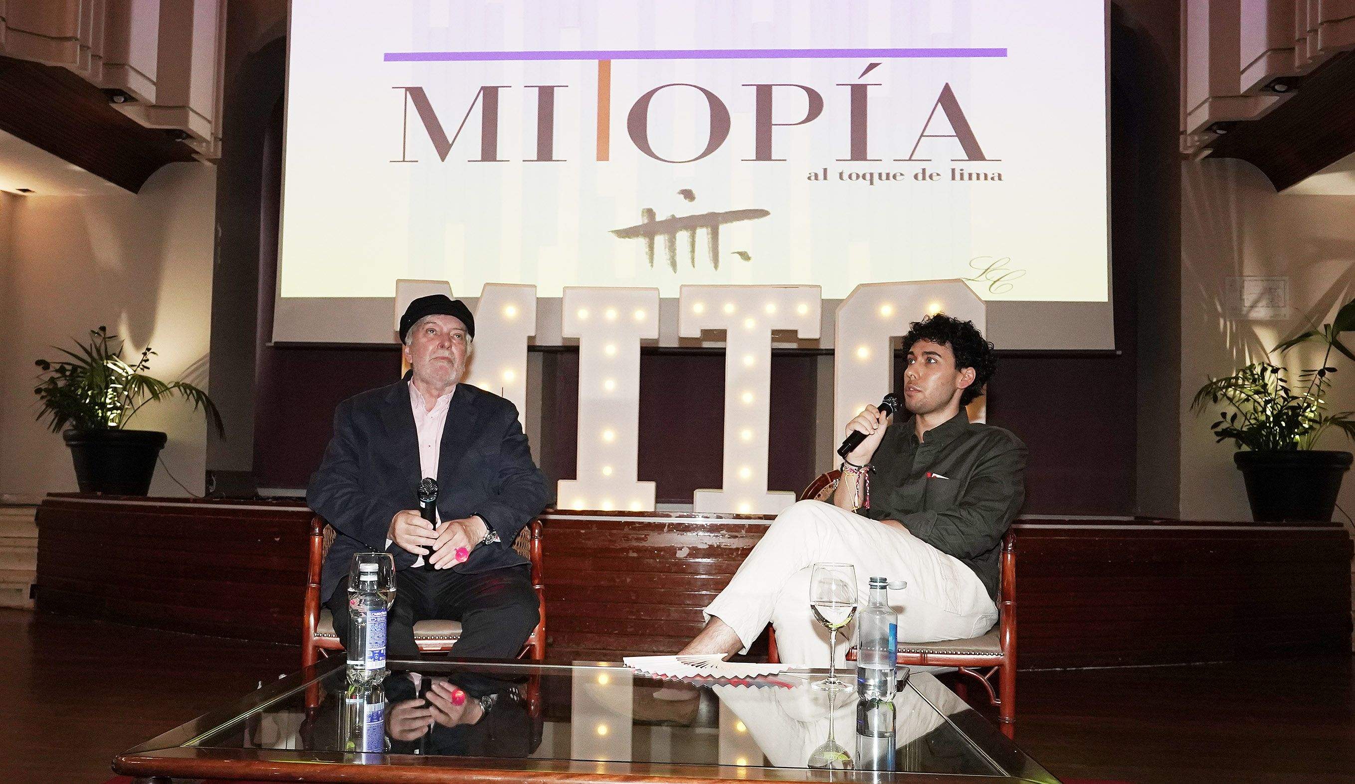 Mito Meijón inaugura 'Mi(t)opía al toque de lima'