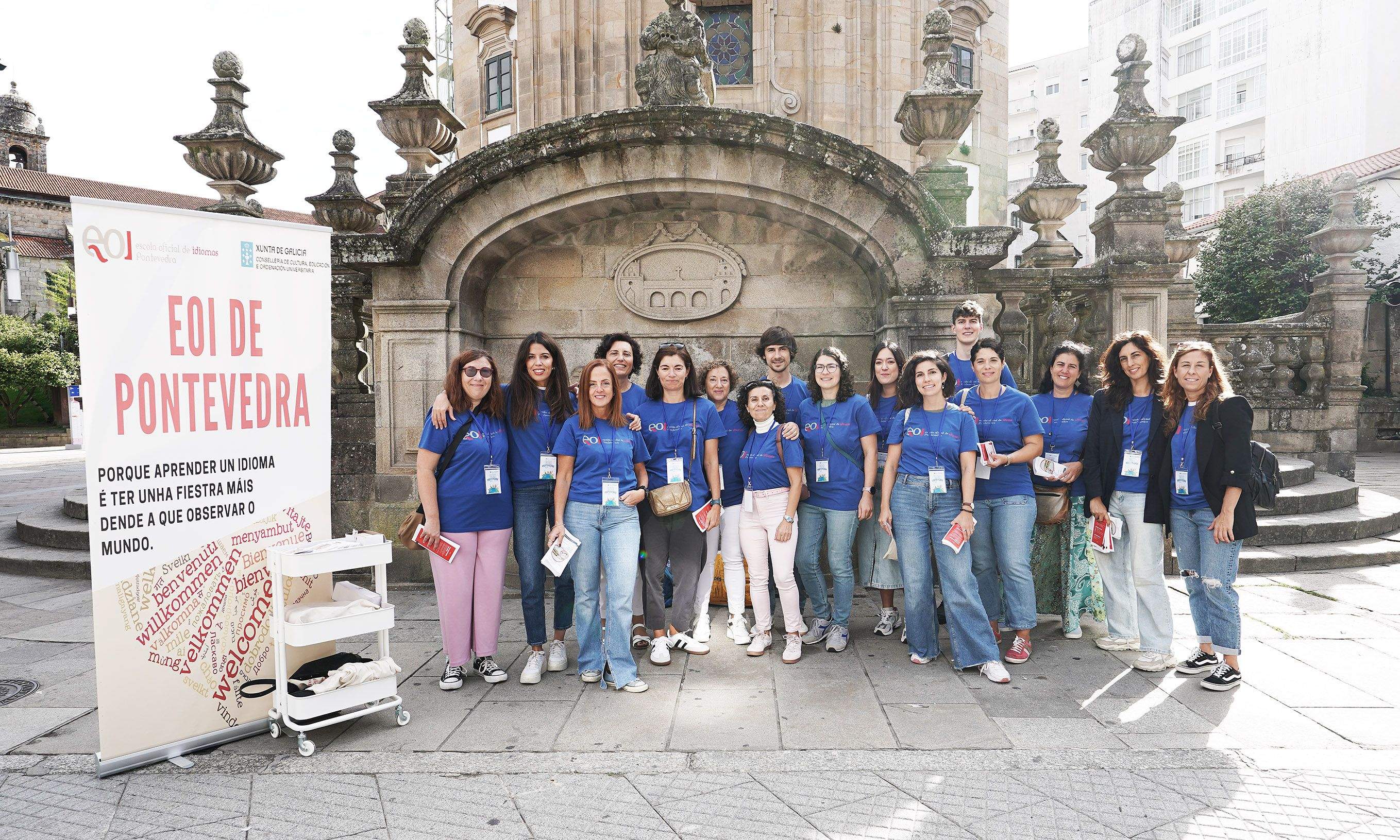 Acción en la calle de la Escuela Oficial de Idiomas (EOI) de Pontevedra