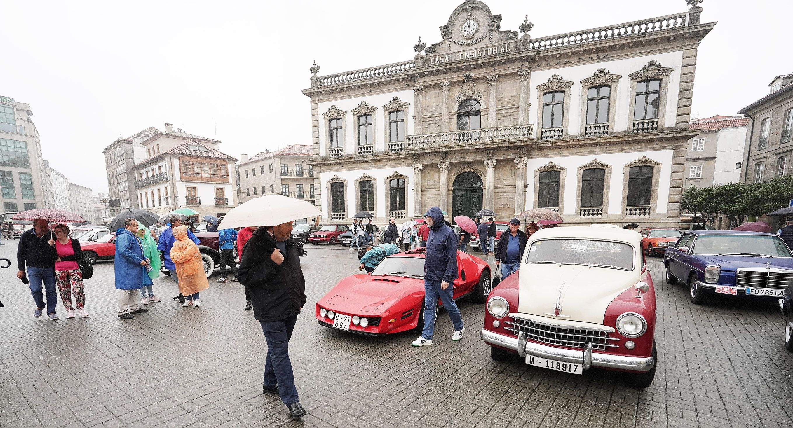 Concentración vehículos clásicos y antiguos Cidade de Pontevedra