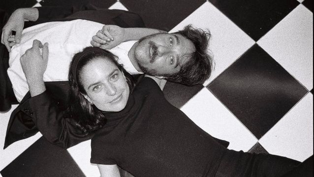 Cora lanza "El cuarto dorado"