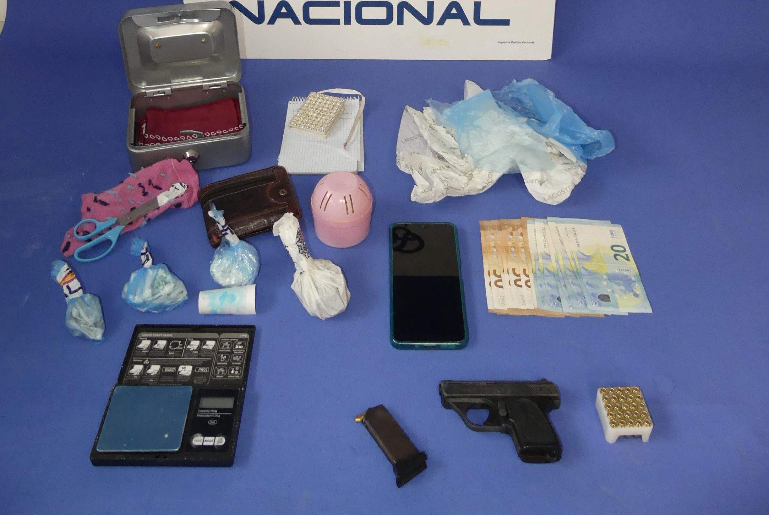 Efectos intervenidos na Operación Calatrava 2