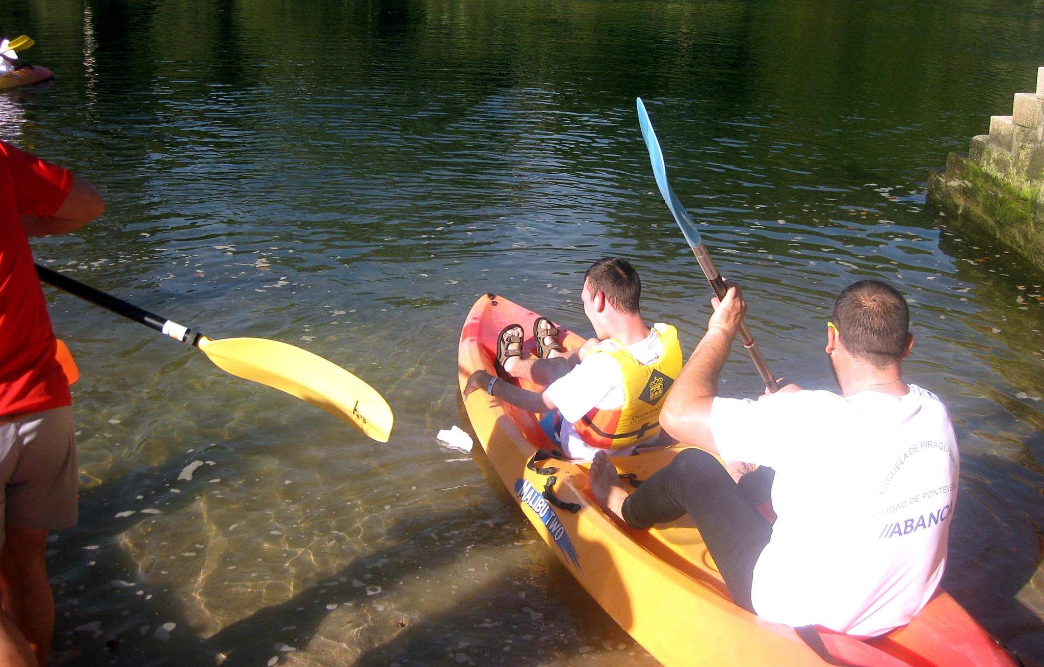 Actividad de kayak adaptado