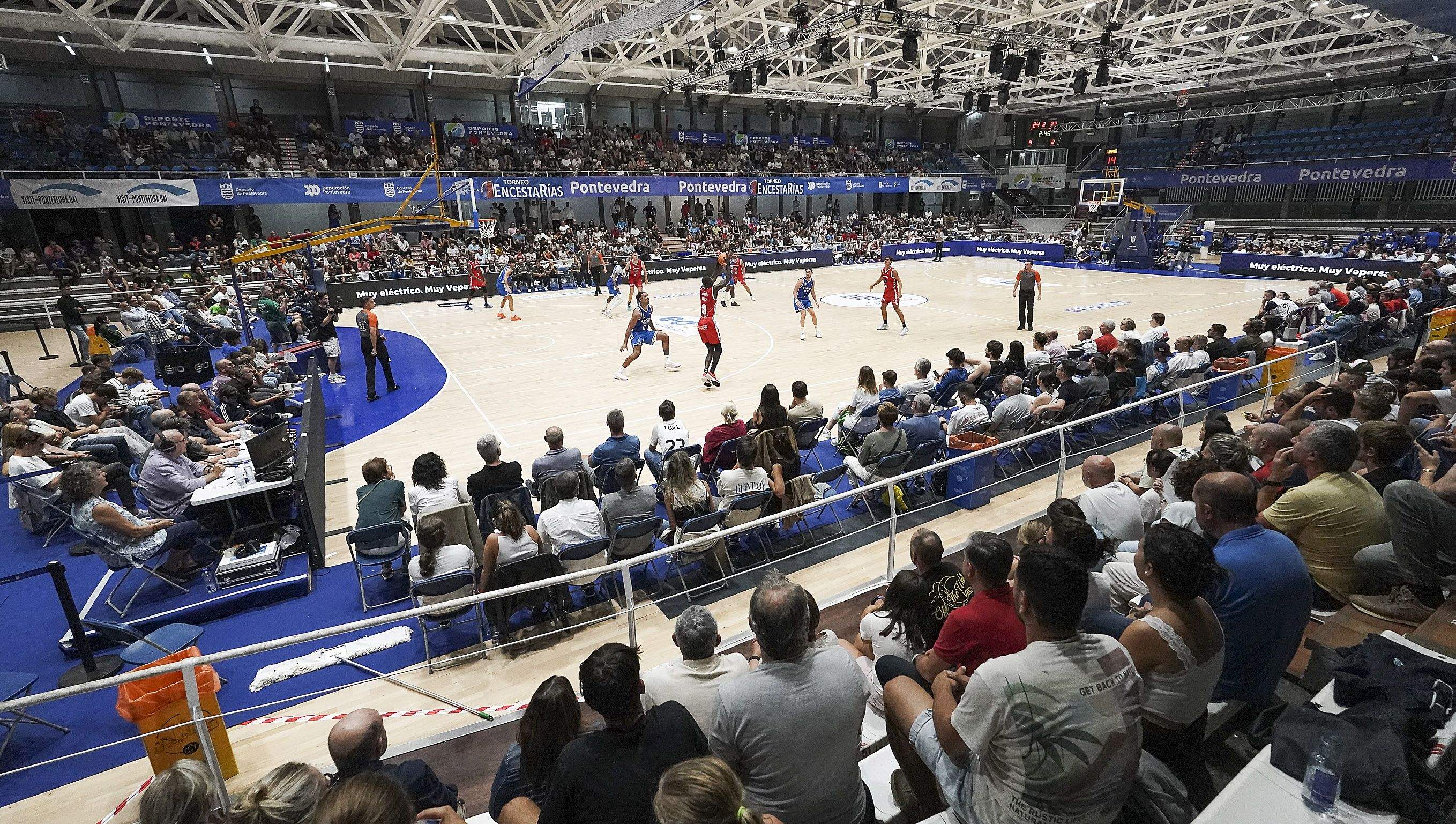 X Torneo EncestaRías de Baloncesto en Pontevedra