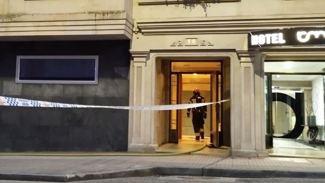 Incendio en un edificio de la Rúa Profesor Filgueira Valverde Incendio en un edificio de la Rúa Profesor Filgueira Valverde