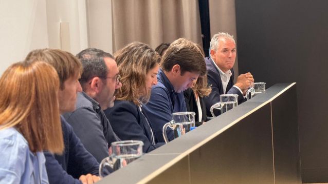 Concejales del PP de Pontevedra en el pleno municipal