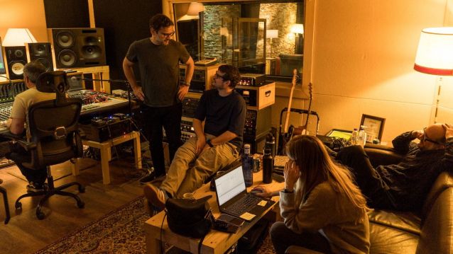 Nadadora, grabando su nuevo disco