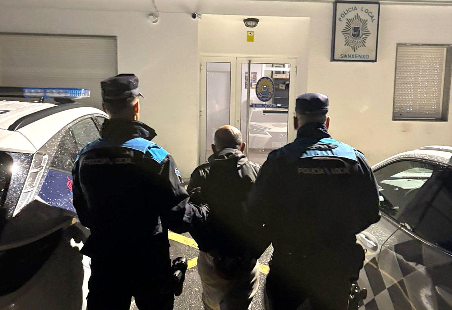 O presunto autor detido pola Policía Local de Sanxenxo