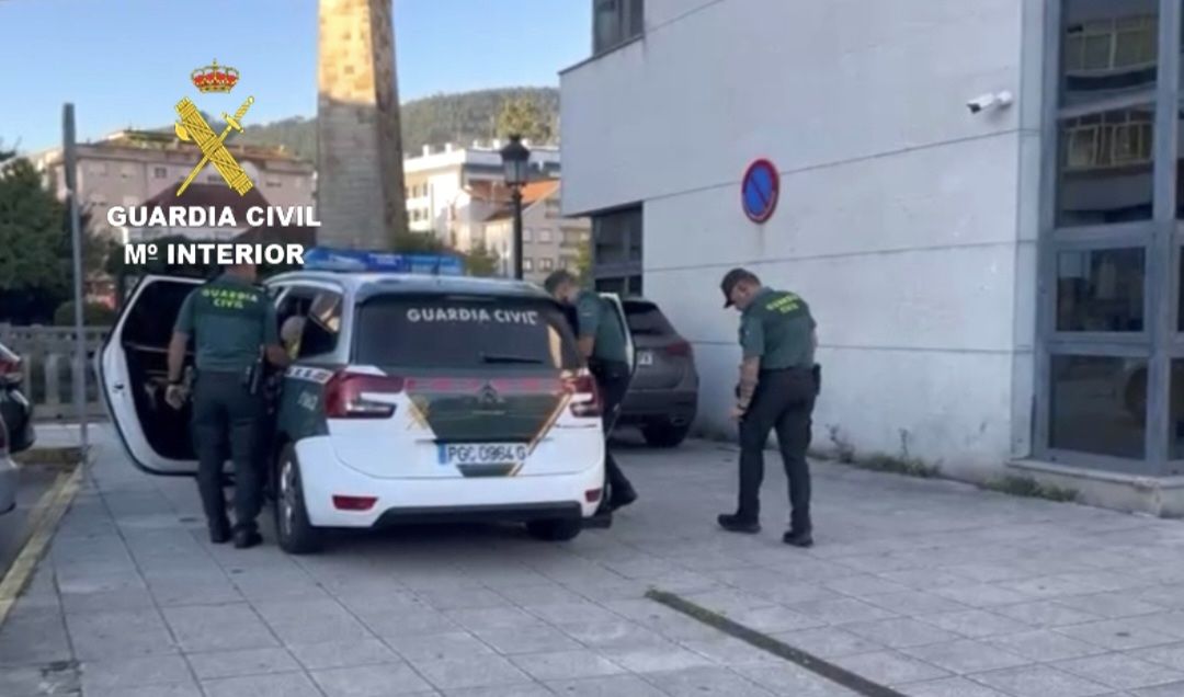 Patrulla da Garda Civil en Soutomaior