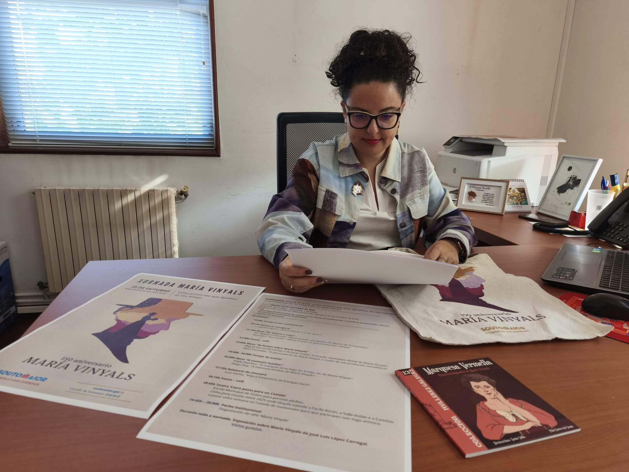 Silvia Cernadas presenta o congreso sobre María Vinyals