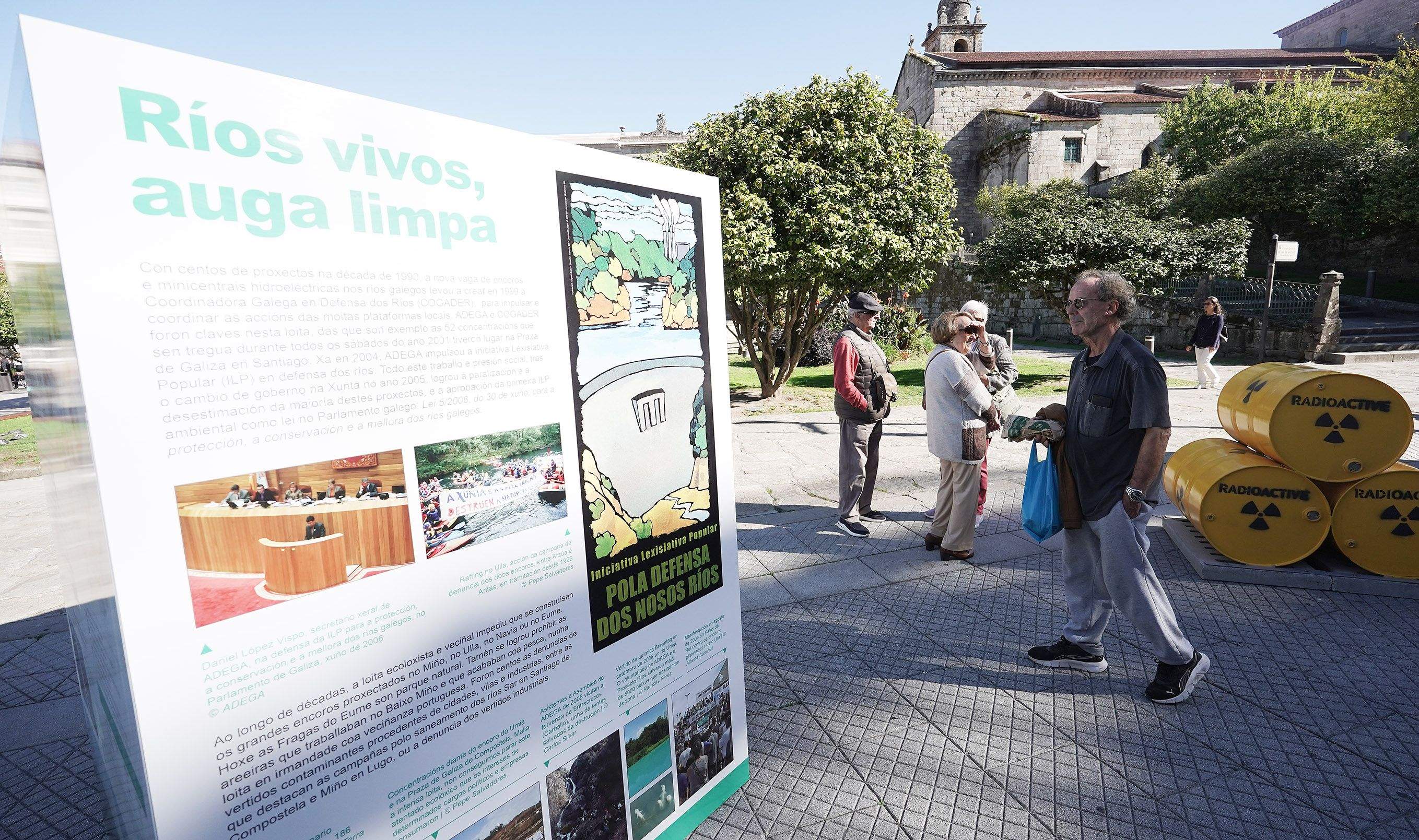 Exposición que conmemora los 50 años de ADEGA
