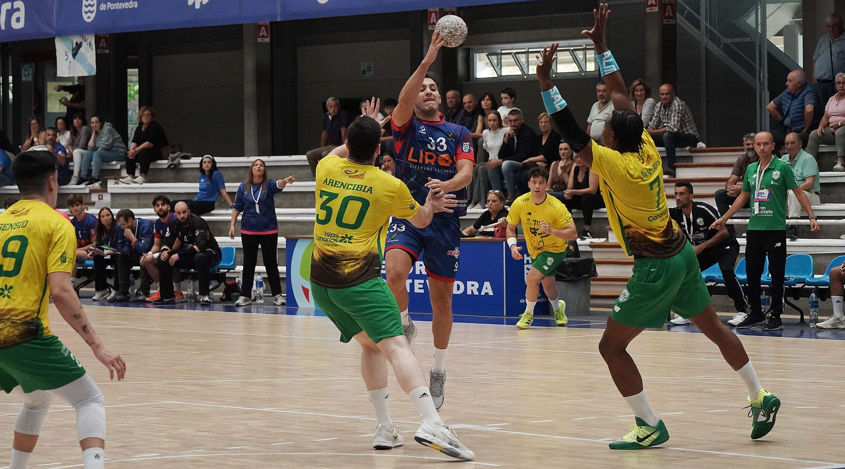 Partido de Primeira Nacional entre Teucro e Gáldar Gran Canaria Partido de Primeira Nacional entre Teucro e Gáldar Gran Canaria