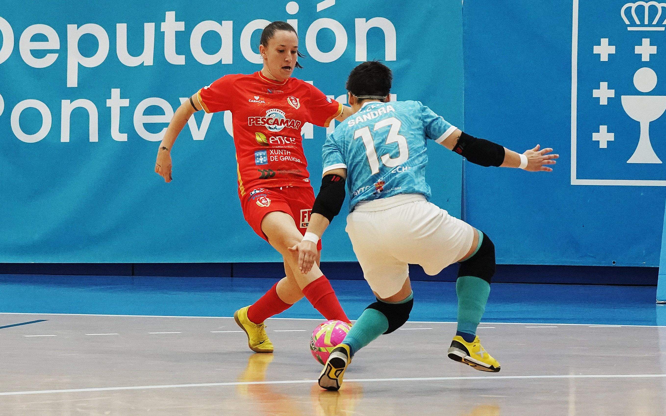 Carolina Bravo, en el partido entre Poio Pescamar e Chiloeches na Seca Carolina Bravo, en el partido entre Poio Pescamar e Chiloeches na Seca