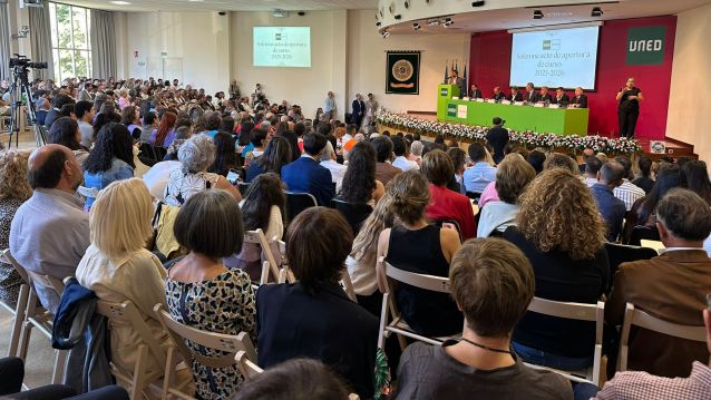 Inicio del curso en la UNED Pontevedra Inicio del curso en la UNED Pontevedra