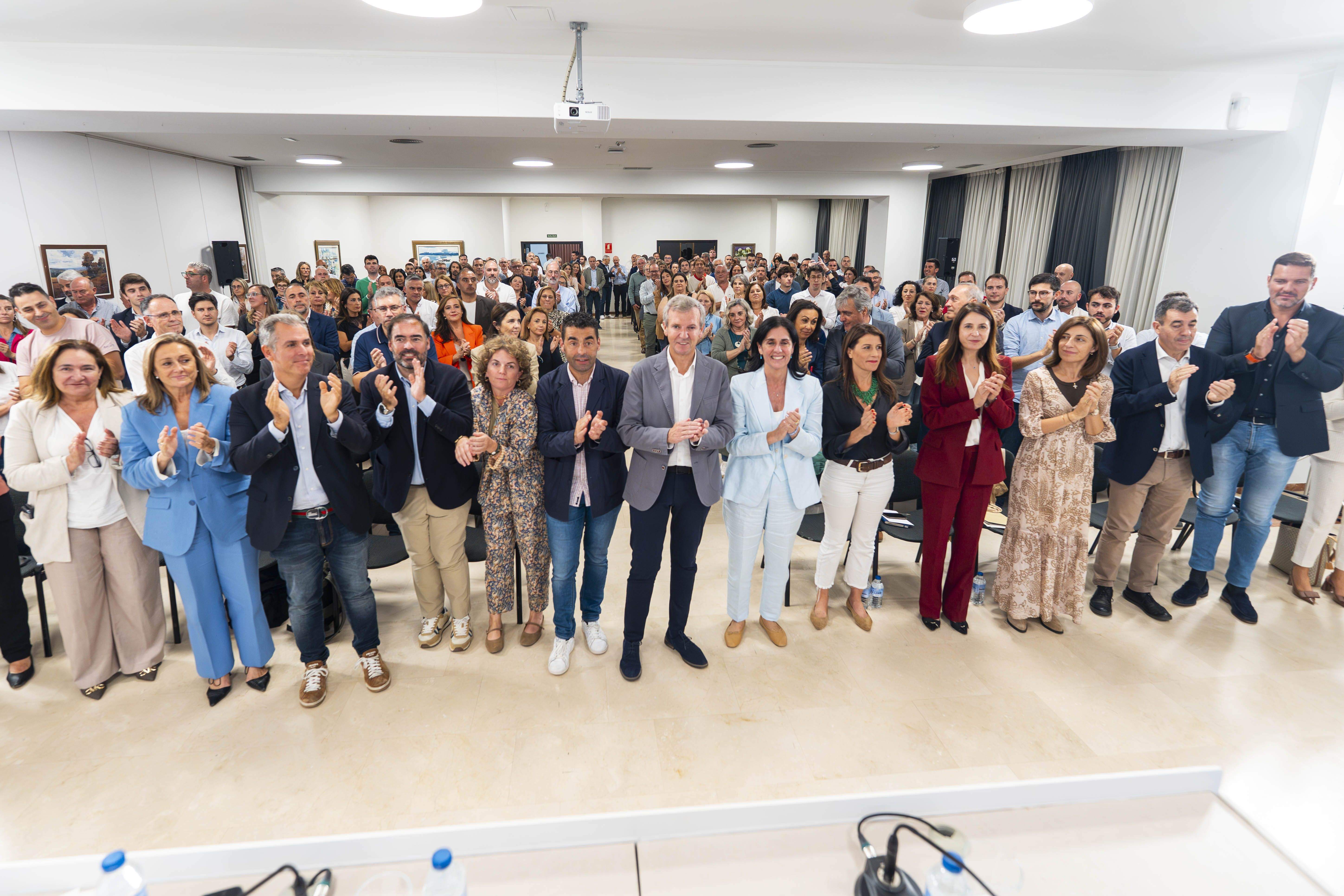 Xunta Directiva Provincial do PP de Pontevedra con Alfonso Rueda e Luis López