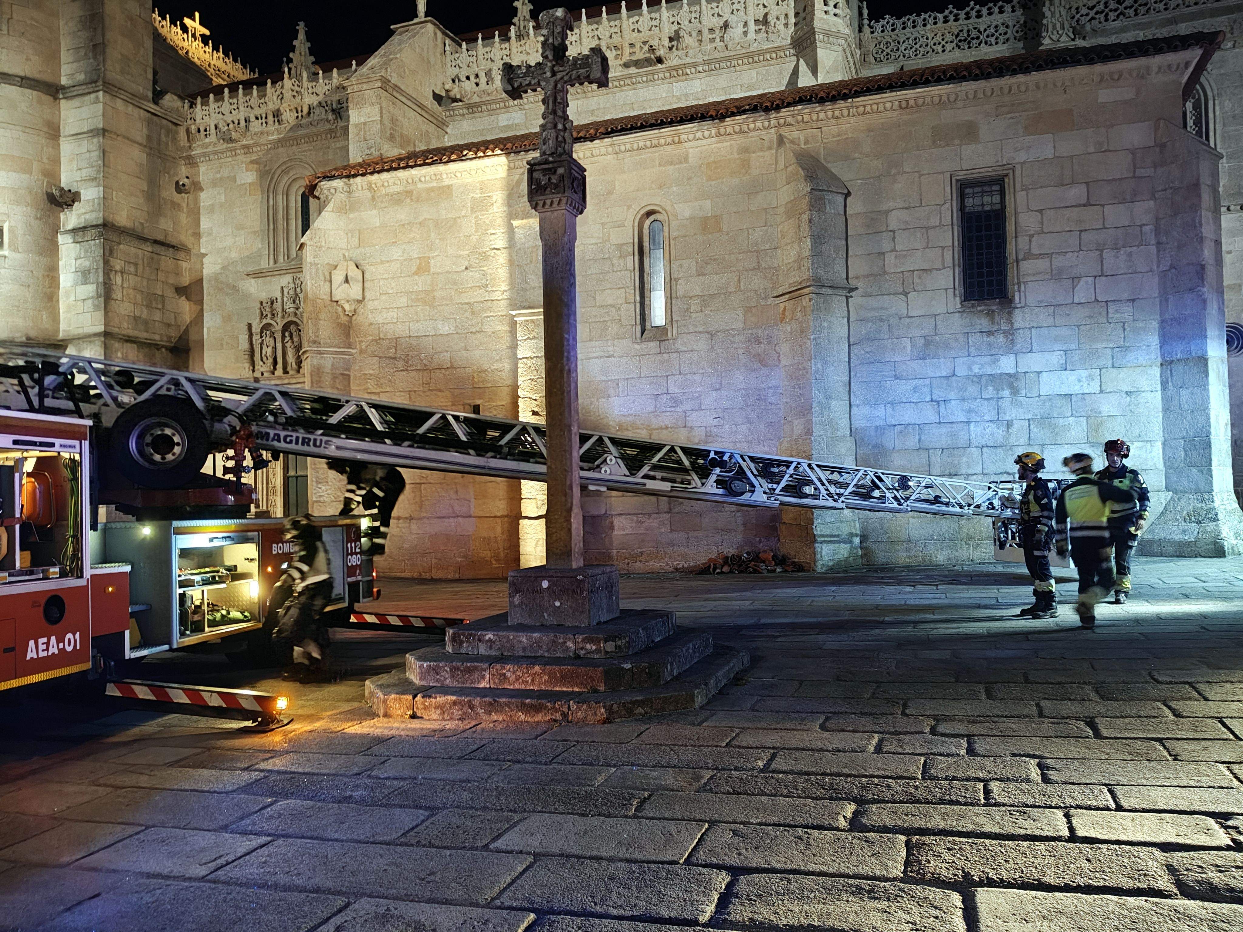 Intervención de los bomberos en Santa María Intervención de los bomberos en Santa María