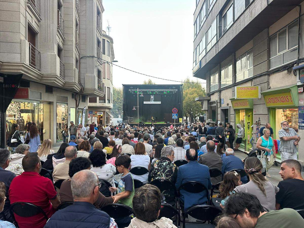 Acto da campaña O Escaparate Estrela