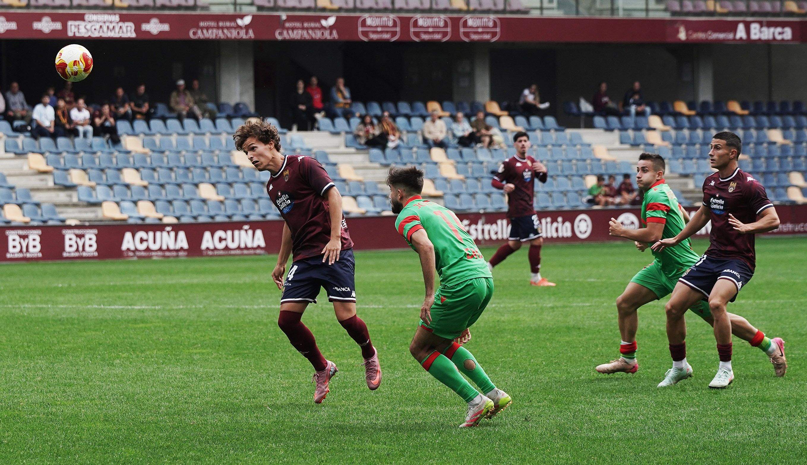 João Resende, no partido entre Pontevedra CF e Osasuna Promesas en Pasarón
