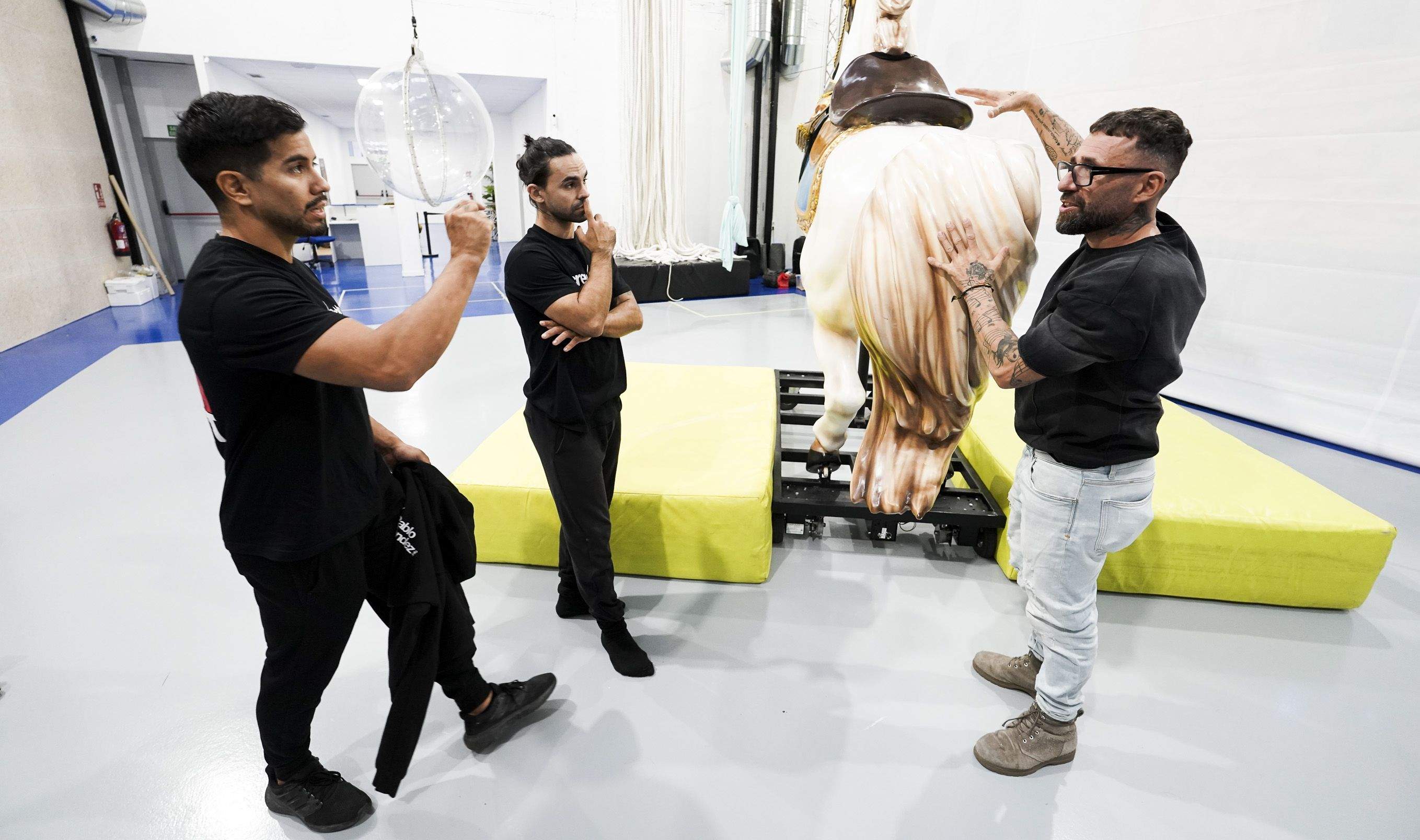 Integrantes da compañía Pablo Méndez Performances que participan no espectáculo 'Nymeria'