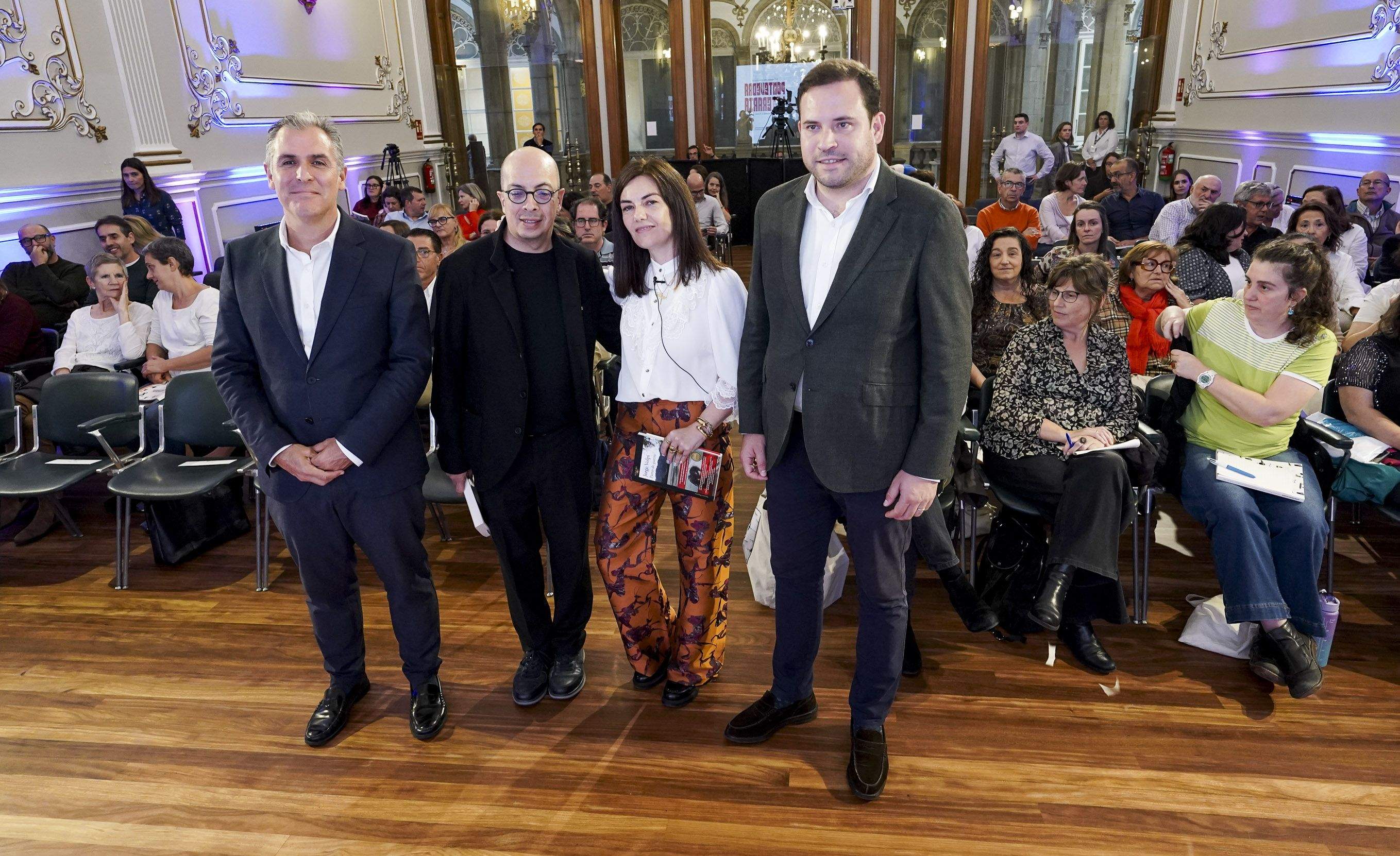 Ledicia Costas y Jorge Volpi, protagonistas del Encuentro Pontevedra Literaria