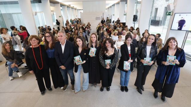 Presentación de 'Cen mulleres que opinan, un diario de opinións perigosas'
