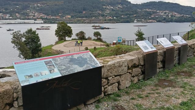 Paneis na contorna do Forno do Cal