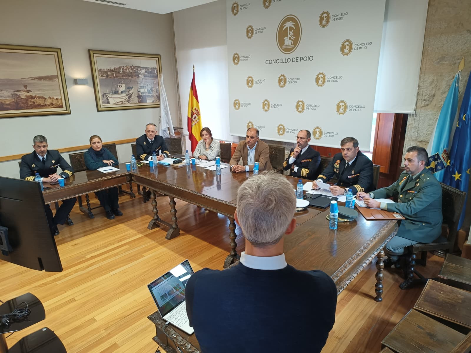 Reunion de seguimento do acordo de cesión da Illa Tambo