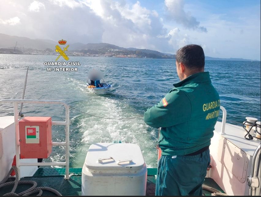Rescate de una embarcación en las inmediaciones de Tambo