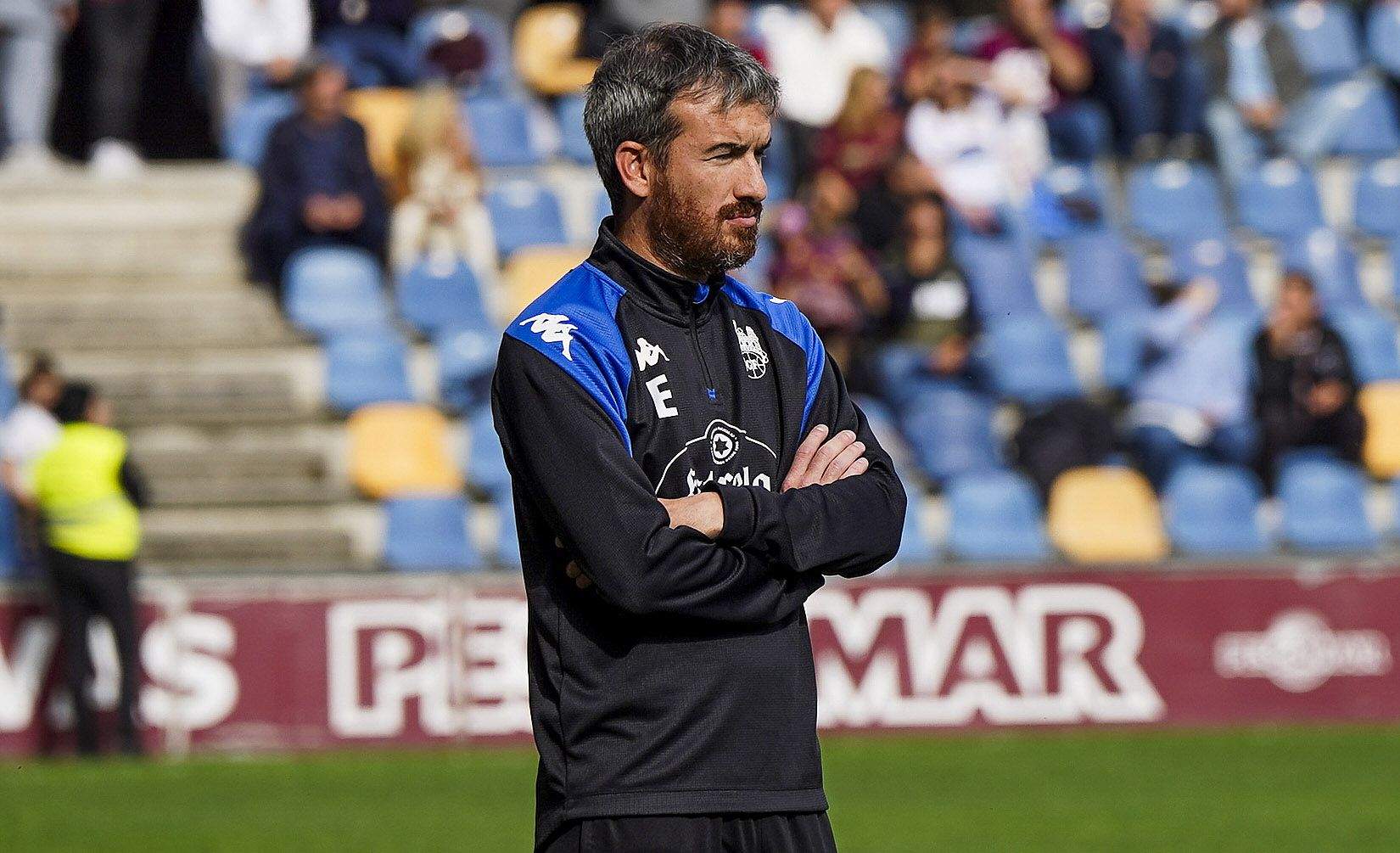 Partido entre Pontevedra CF e Zamora en Pasarón