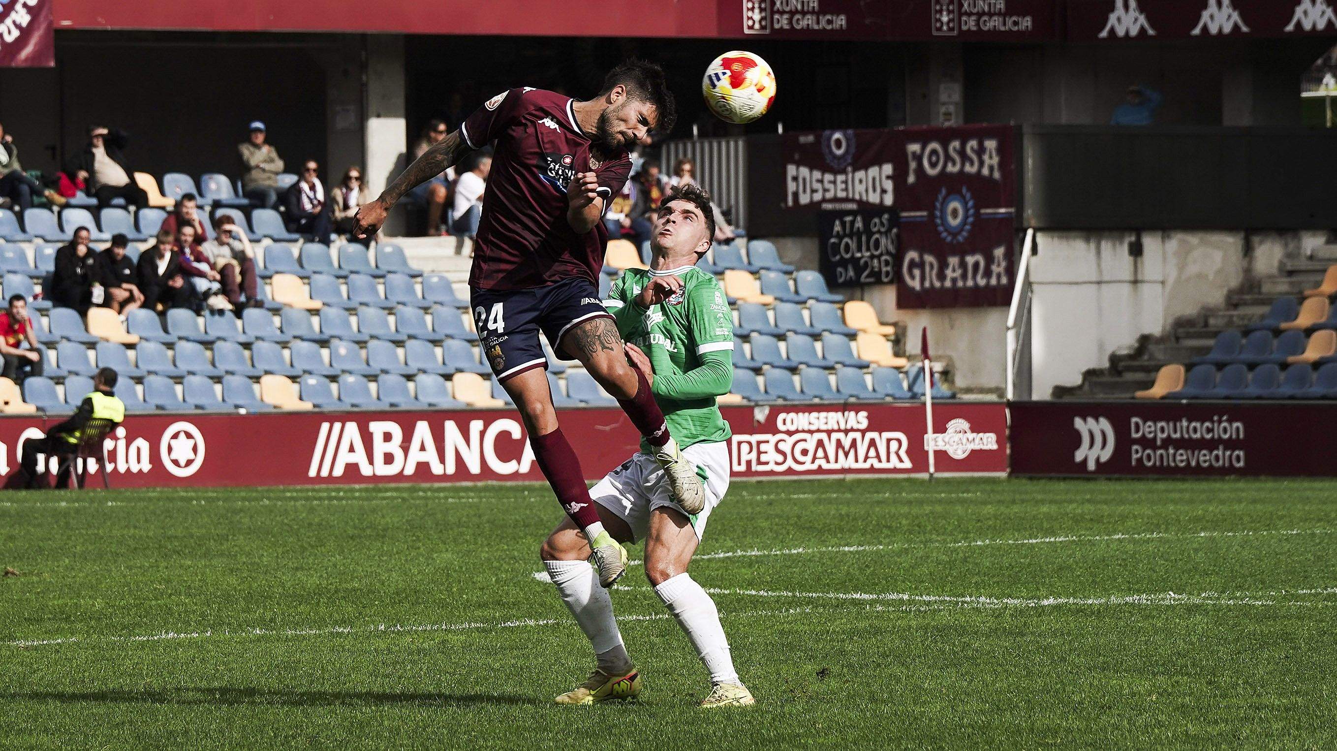 Partido entre Pontevedra CF y Zamora en Pasarón Partido entre Pontevedra CF y Zamora en Pasarón