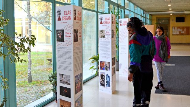 A exposición preséntase na planta baixa da facultade de Belas Artes
